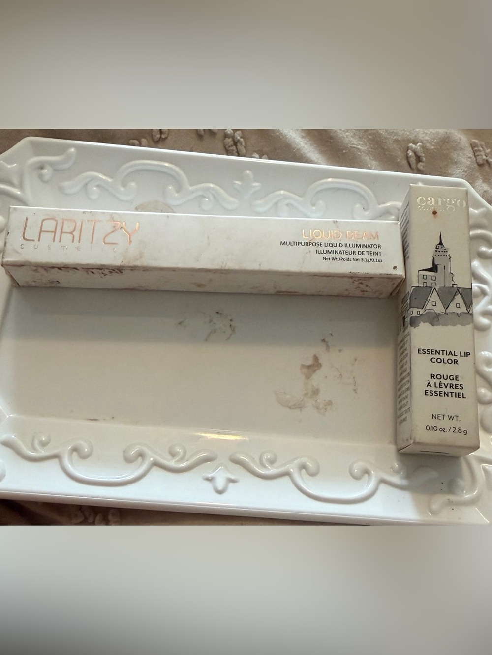 Laritzy illuminator and Cargo lip color
